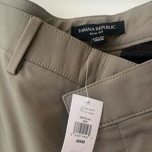 Banana Republic Slim-Fit Pant 33x30 never worn new with tags tactical